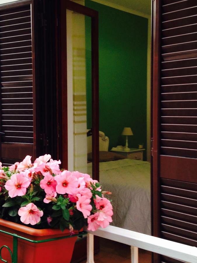 Kia Ora Bed and Breakfast San Felice Circeo Buitenkant foto